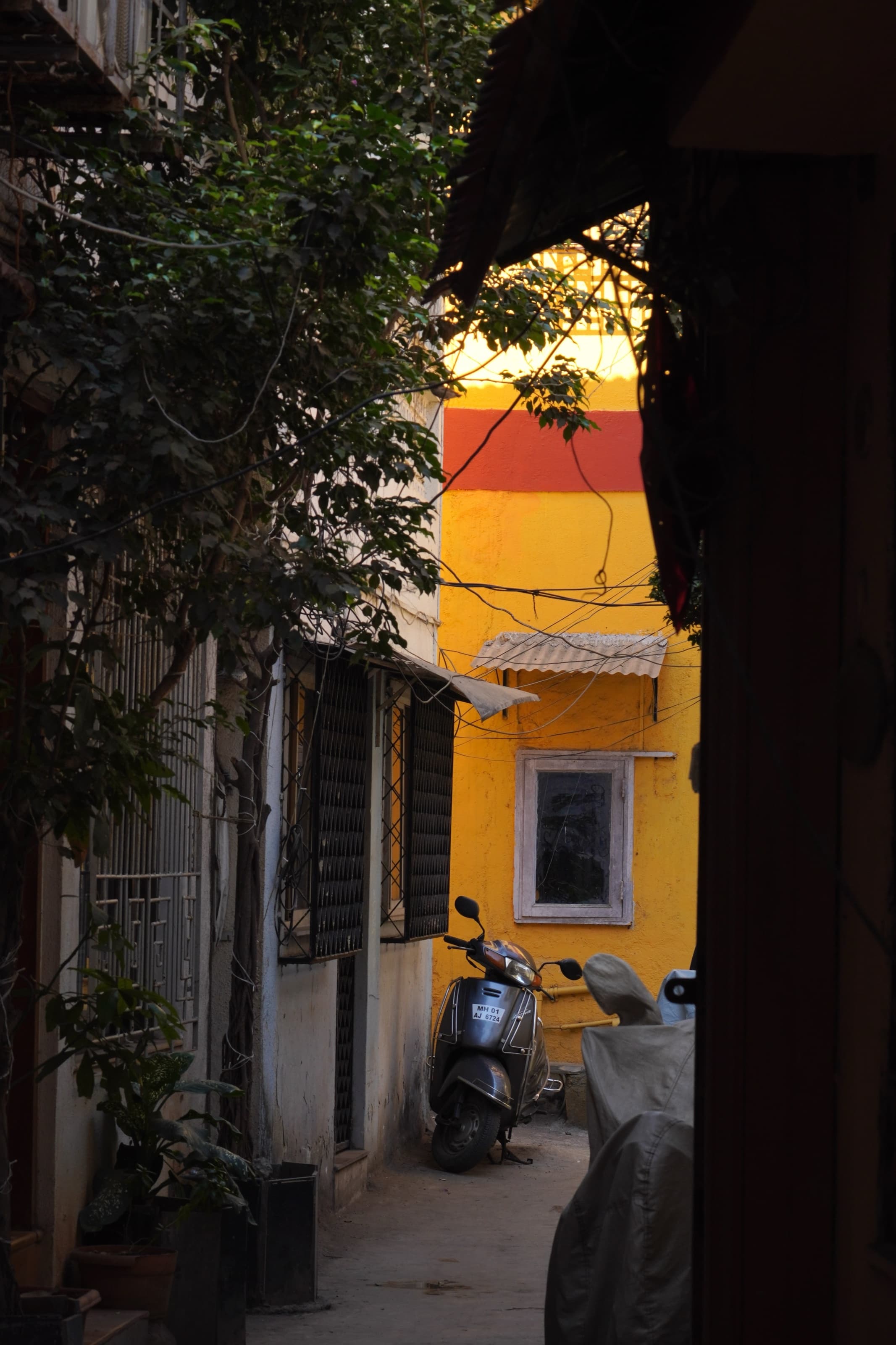 The Unrehearsed City — frame 8