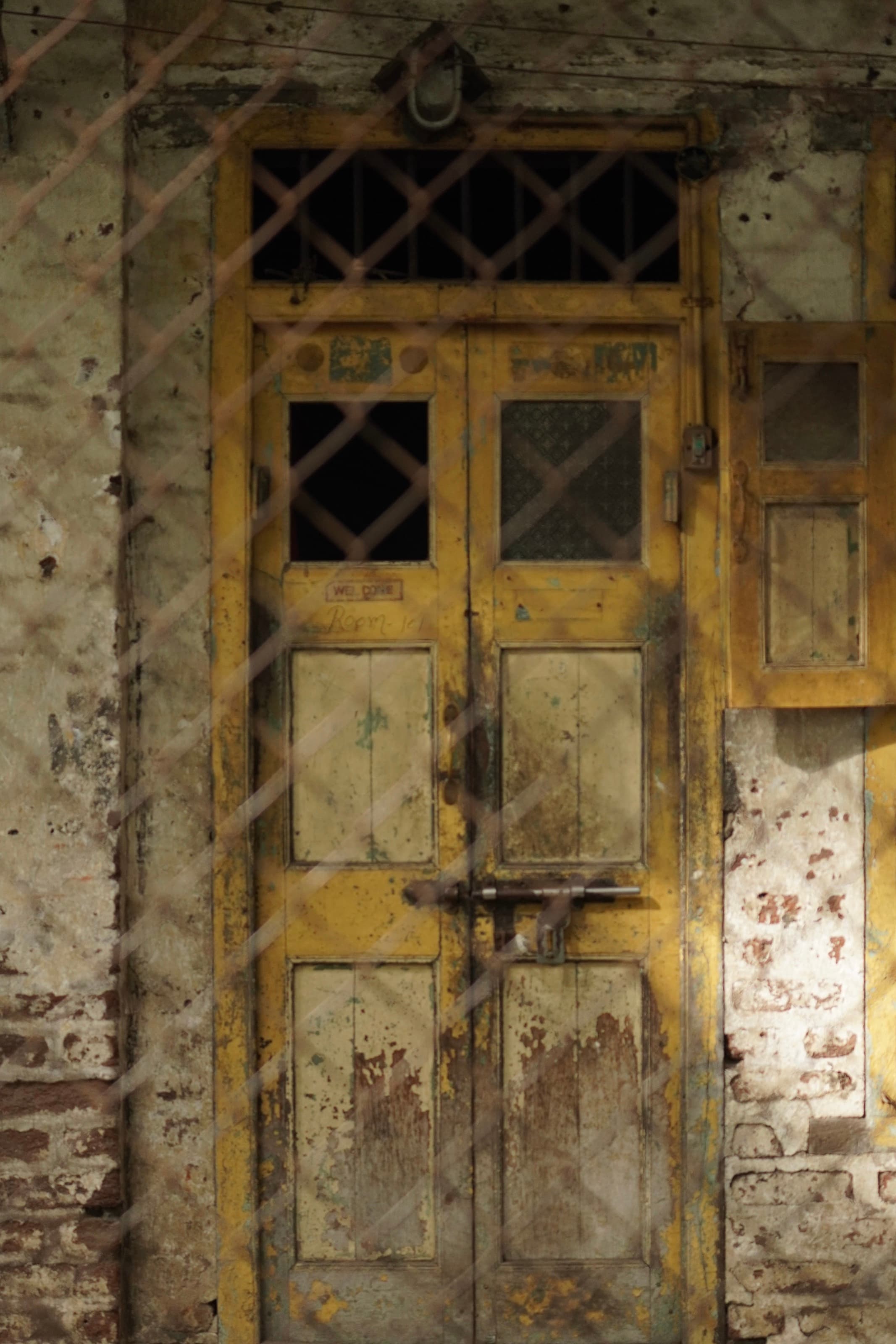 The Unrehearsed City — frame 2